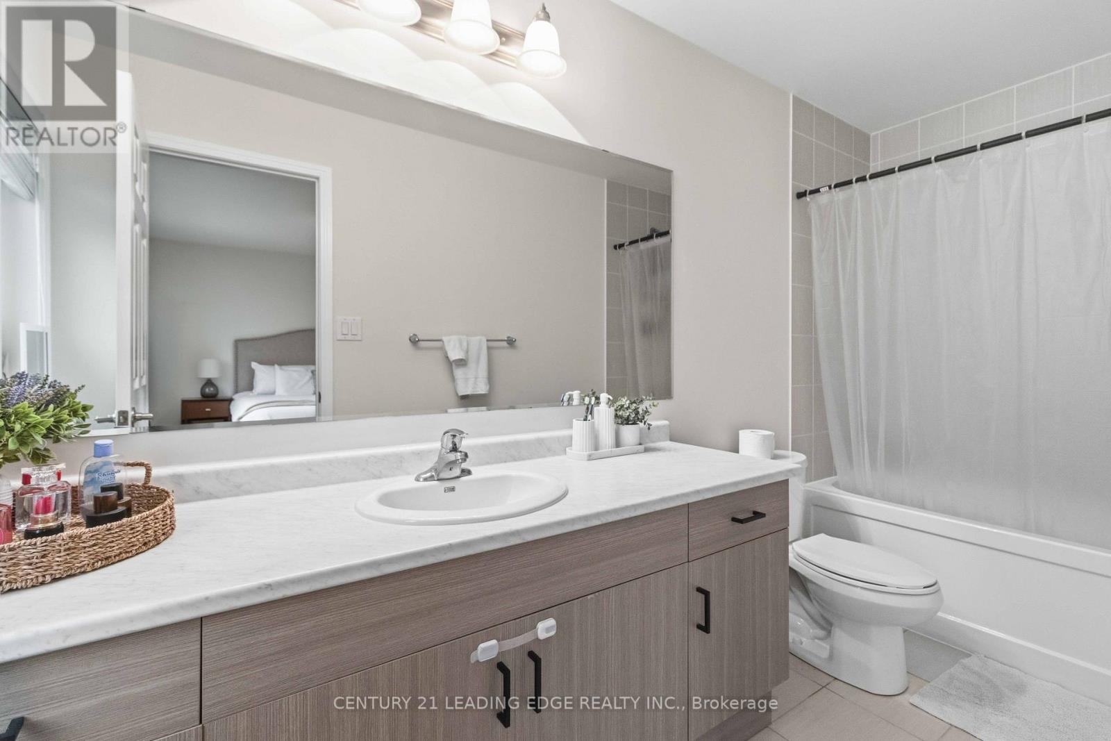 3 VOLNER ROAD - 40