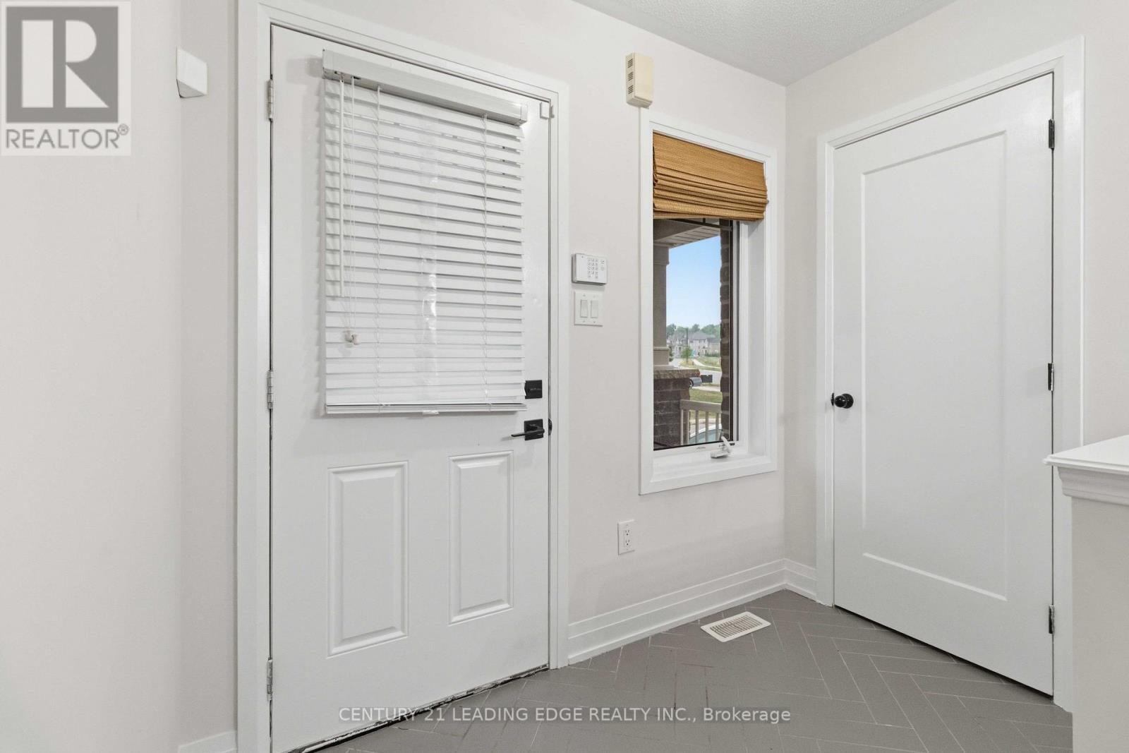 3 VOLNER ROAD - 6