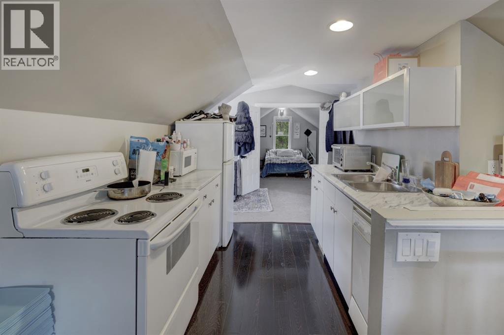 508 9 Street NE - 23