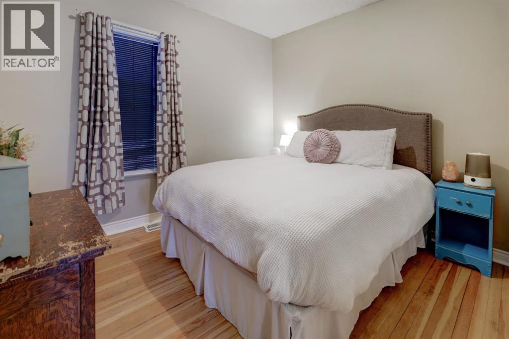 508 9 Street NE - 15
