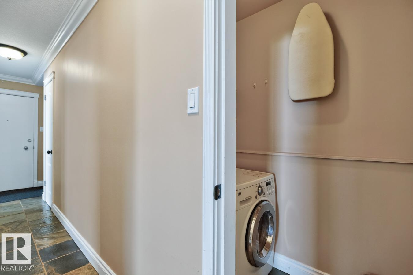 #206 10745 83 AV NW - 18
