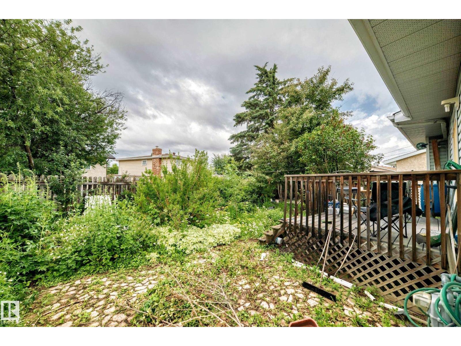 1116 39 ST NW - 24