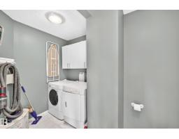 Bedroom 4 - 1116 39 St Nw, Edmonton, AB T6L2K7 Photo 9