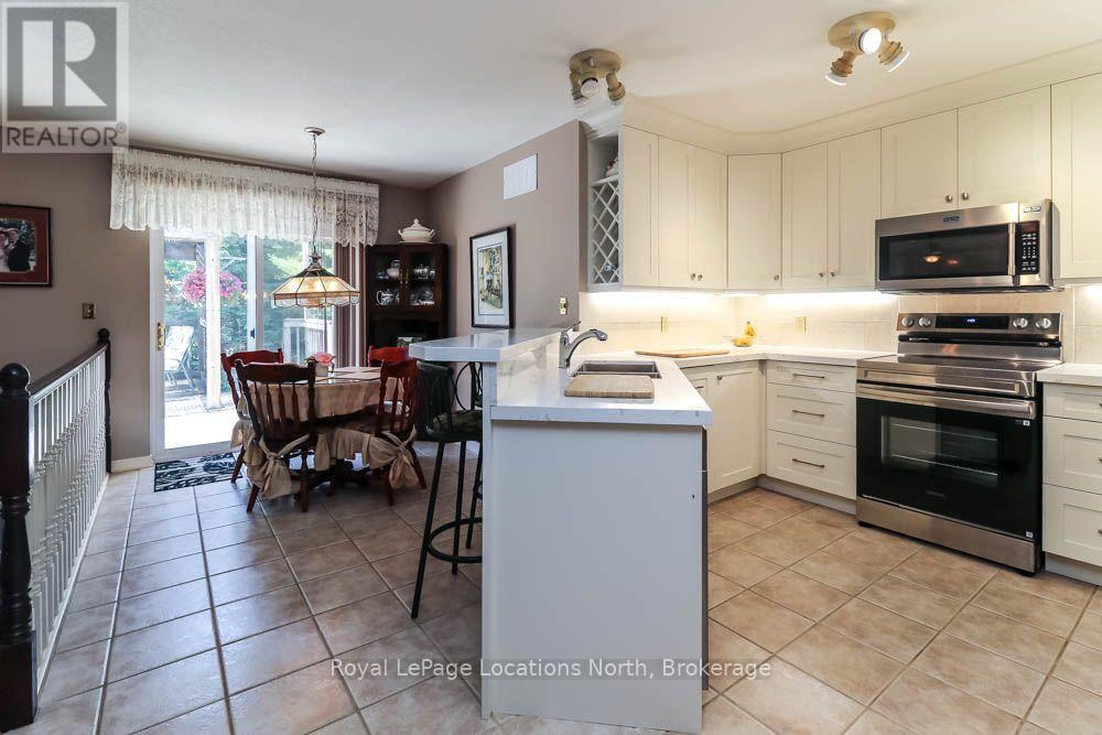 33 BIRCHWOOD TRAIL - 11