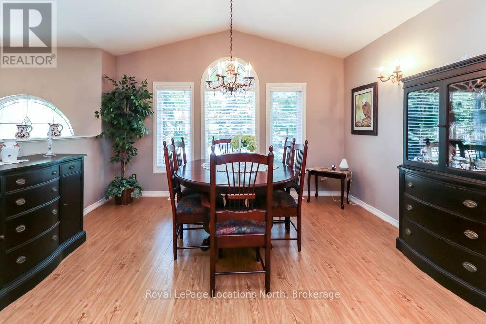 33 BIRCHWOOD TRAIL - 18