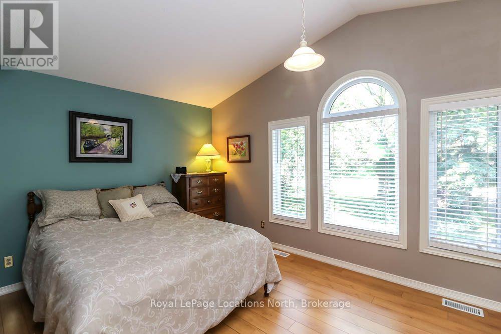 33 BIRCHWOOD TRAIL - 24