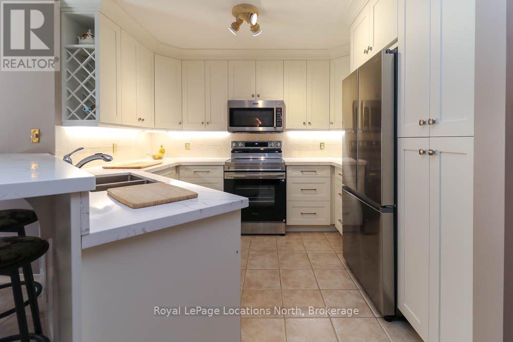 33 BIRCHWOOD TRAIL - 9
