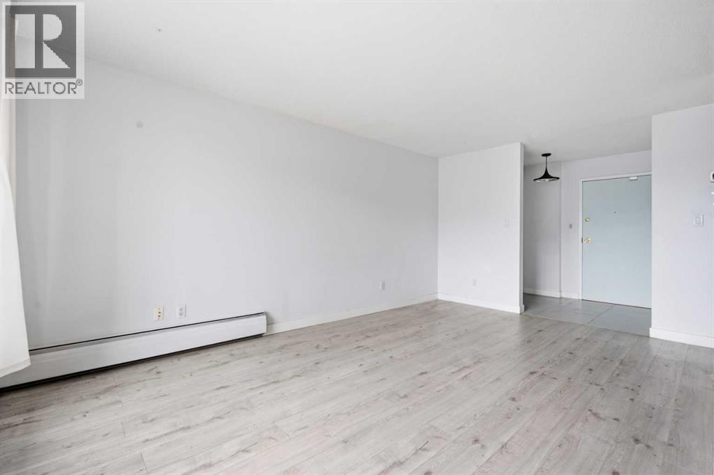 #405 523 15 Avenue SW - 10