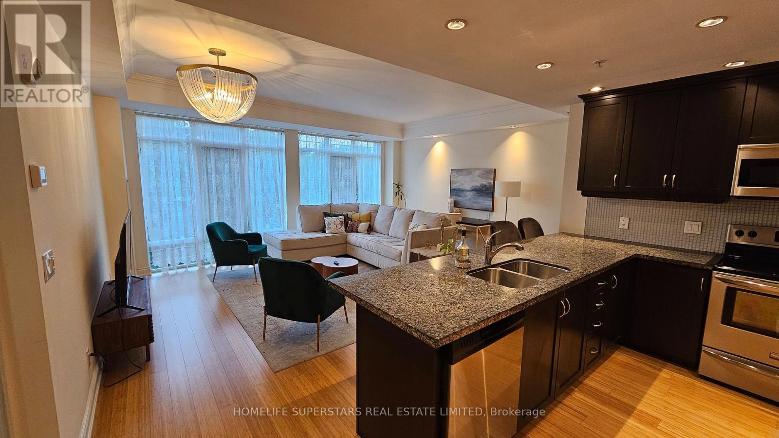 #302 205 LAKESHORE ROAD W - 17