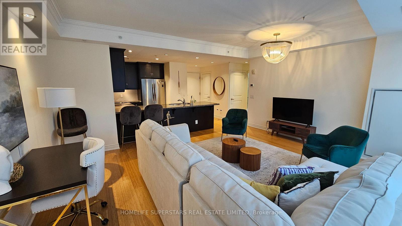 #302 205 LAKESHORE ROAD W - 33