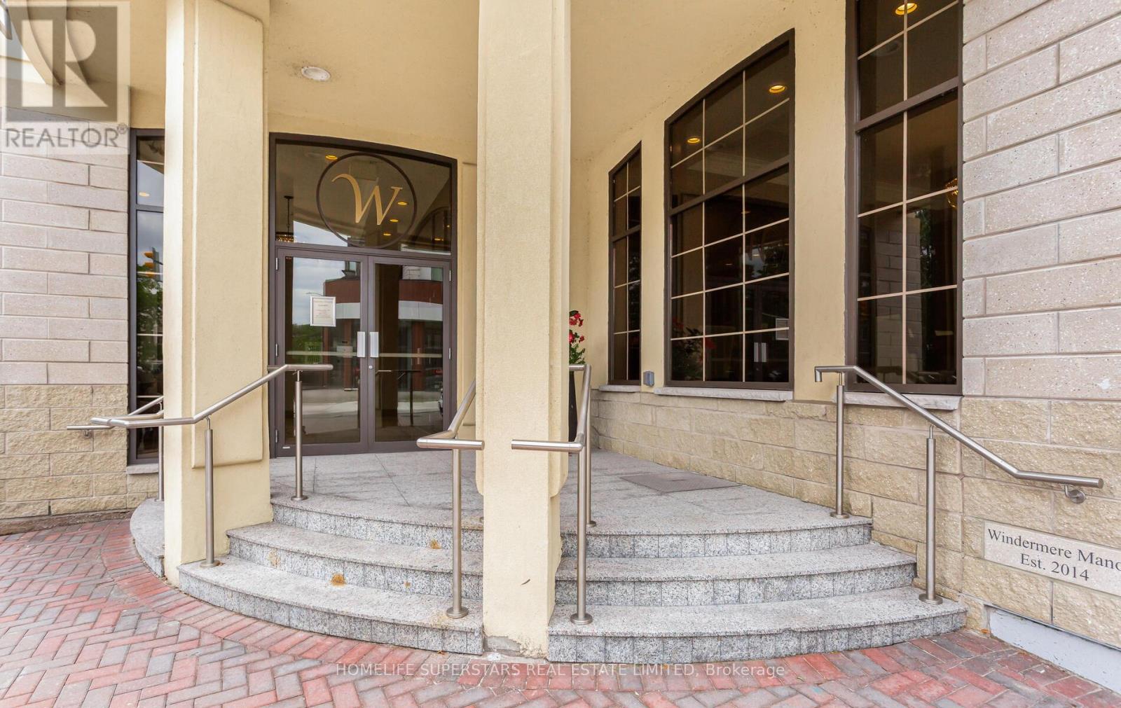 #302 205 LAKESHORE ROAD W - 4