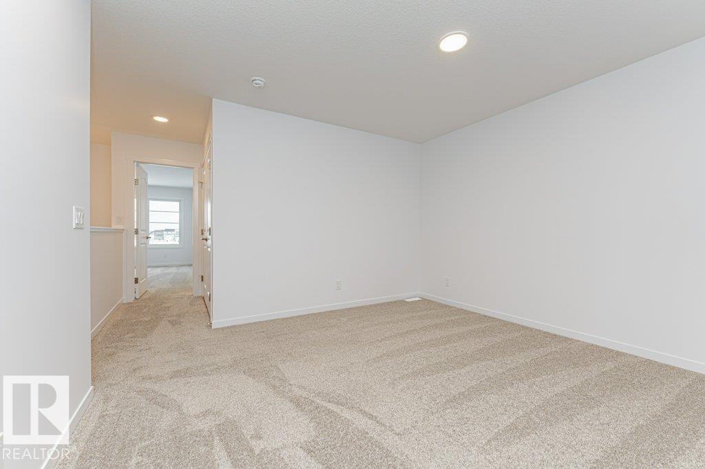 6276 180 AV NW - 19