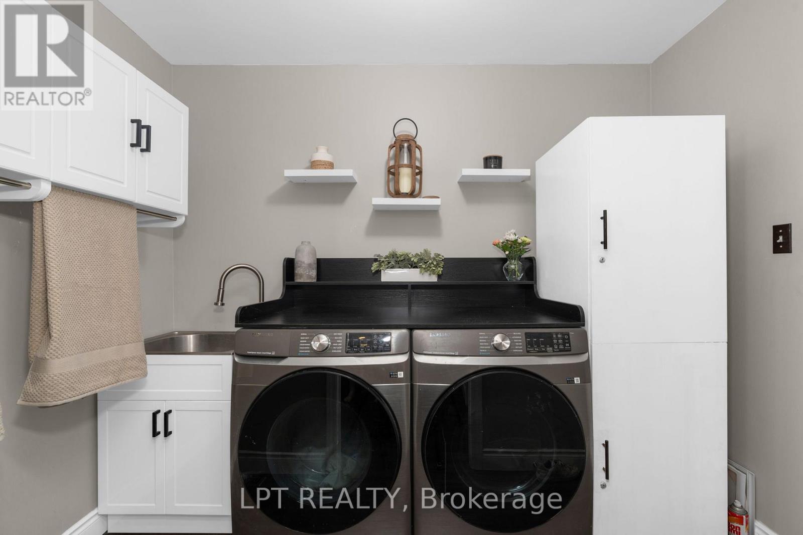 47 NORTHVIEW CRESCENT - 18