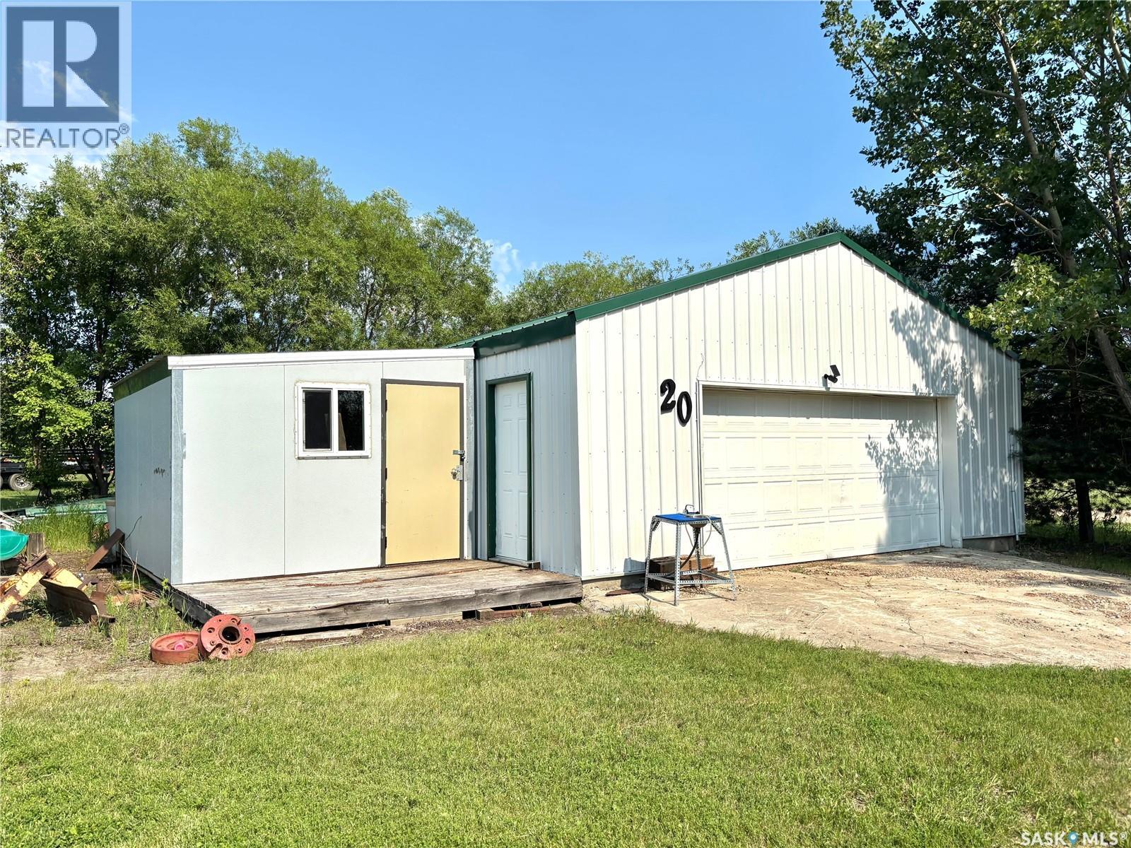 20 Gaddesby CRESCENT, Jackfish Lake — photo 3