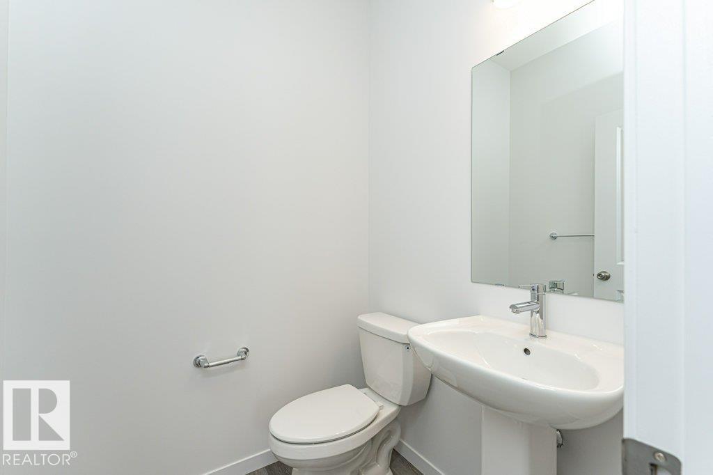 6269 175A AV NW - 18