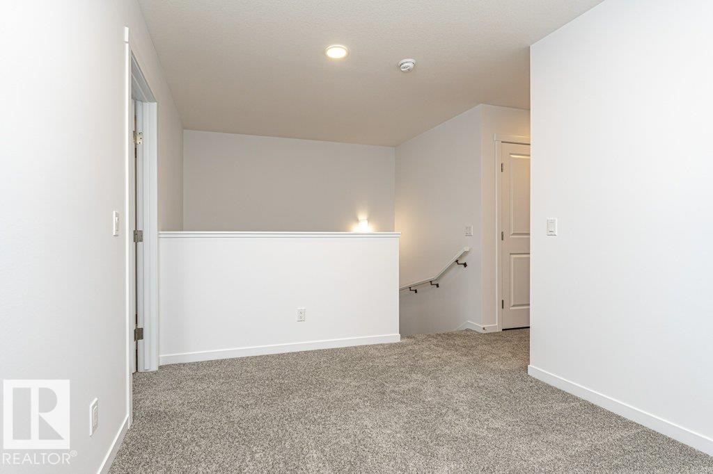 6269 175A AV NW - 21