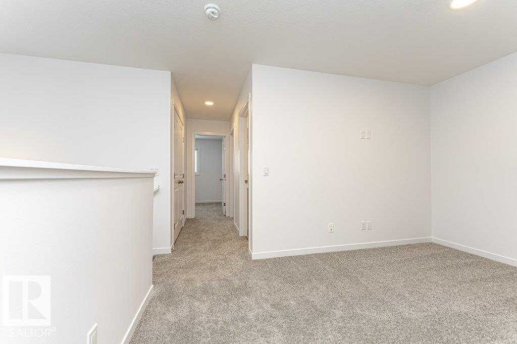6269 175A AV NW - 22