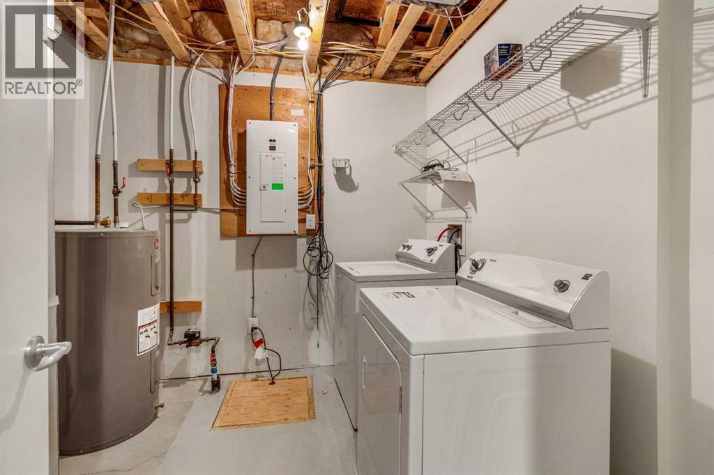 #4 414 Highlands Boulevard W - 29