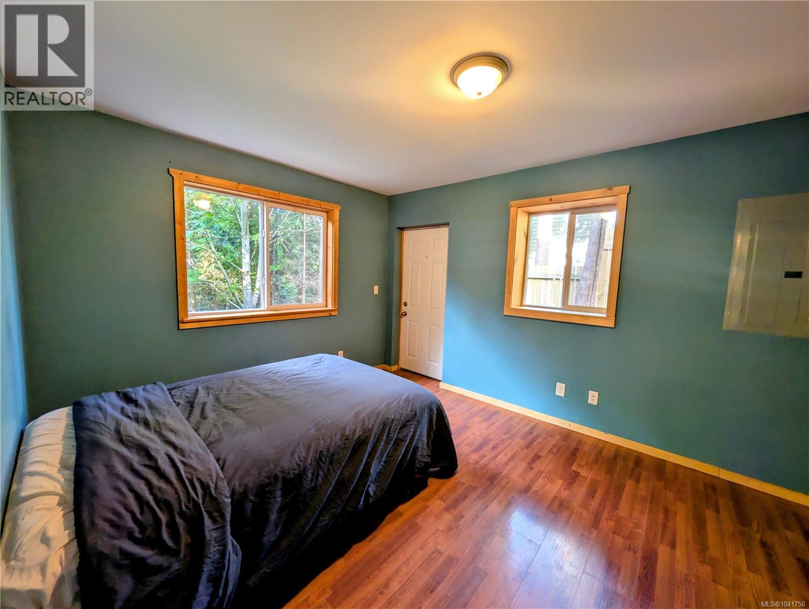 1018 Bertha Ave - 16