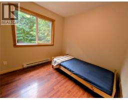 1018 Bertha Ave, Gabriola Island, BC V0R1X3 Photo 17