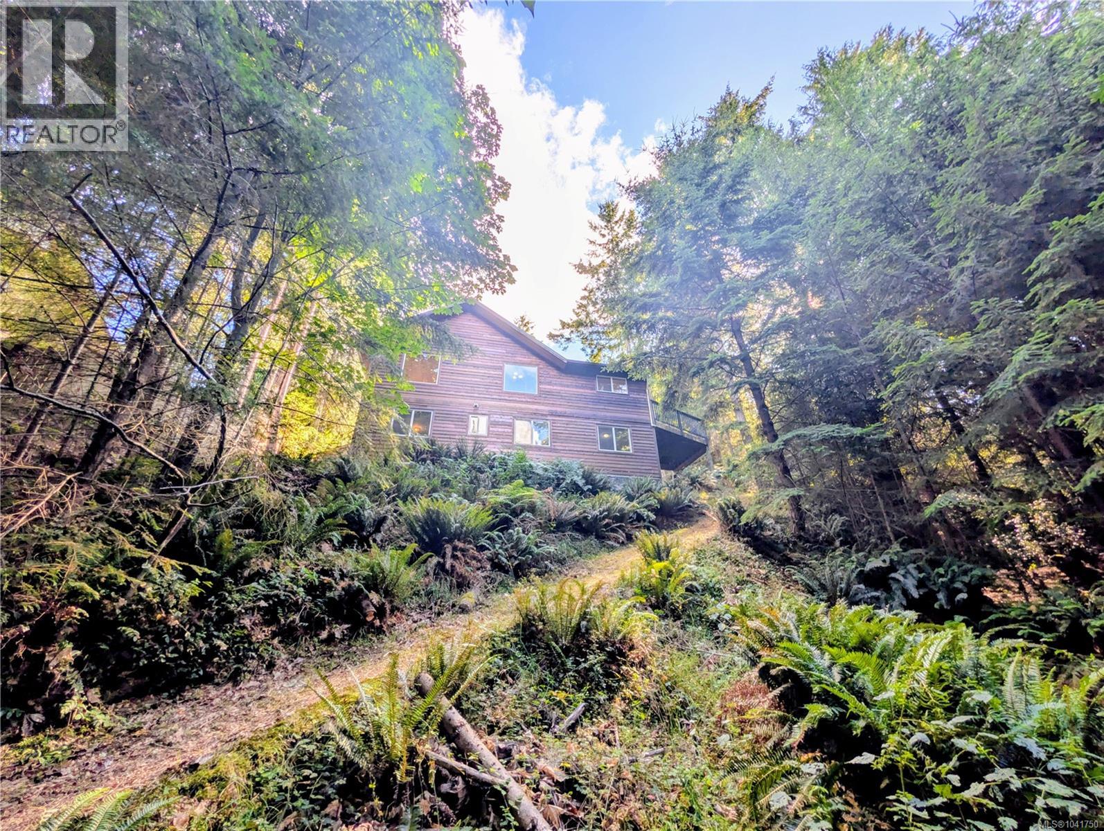 1018 Bertha Ave - Image 24