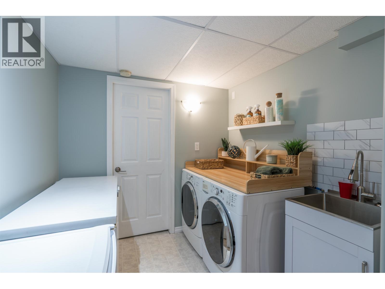 3110 VISTA VIEW ROAD - 20