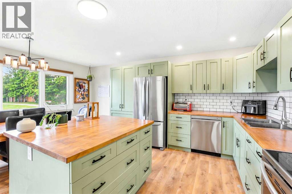 10 Opal Close - 15