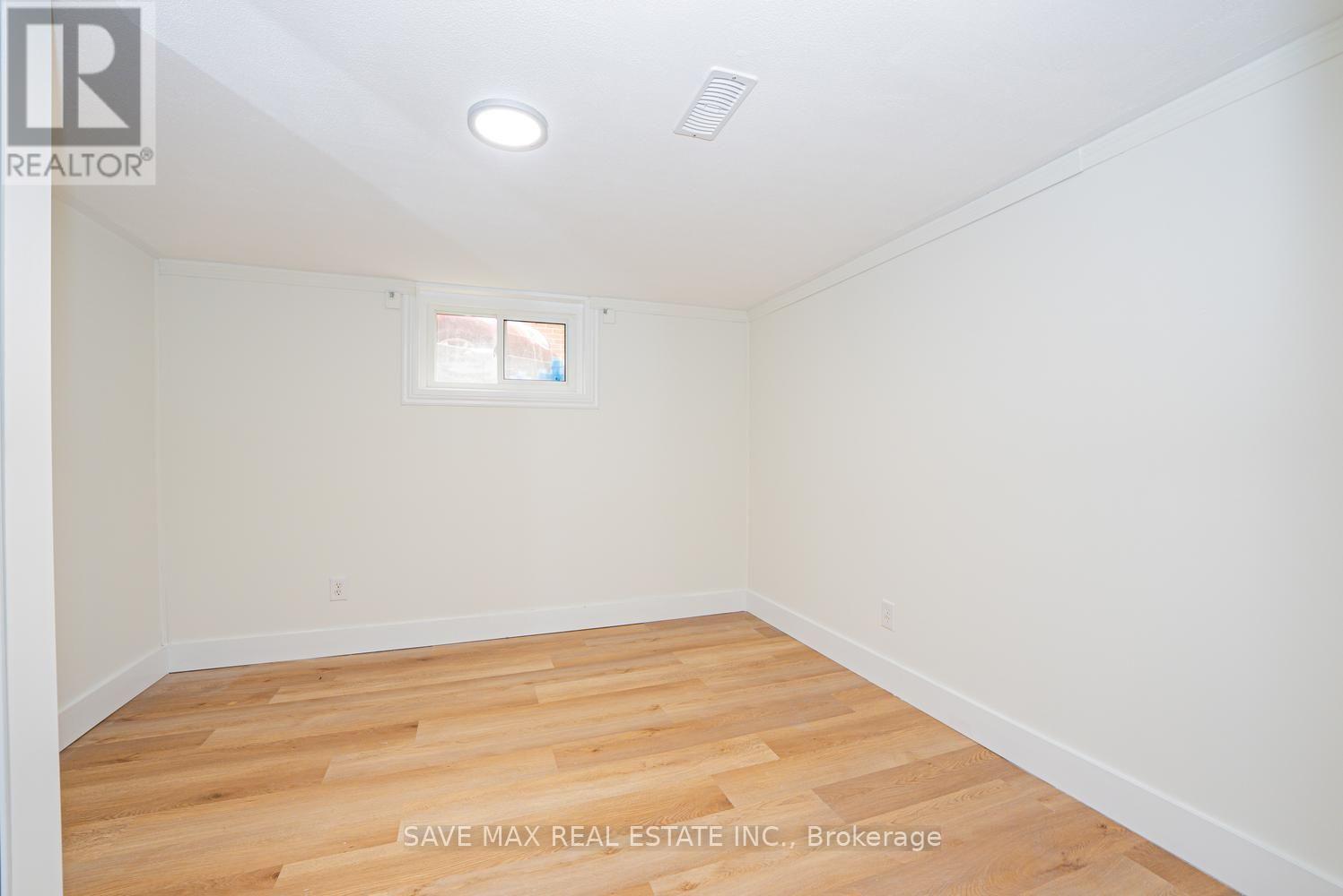 191 CLARK AVENUE - 38