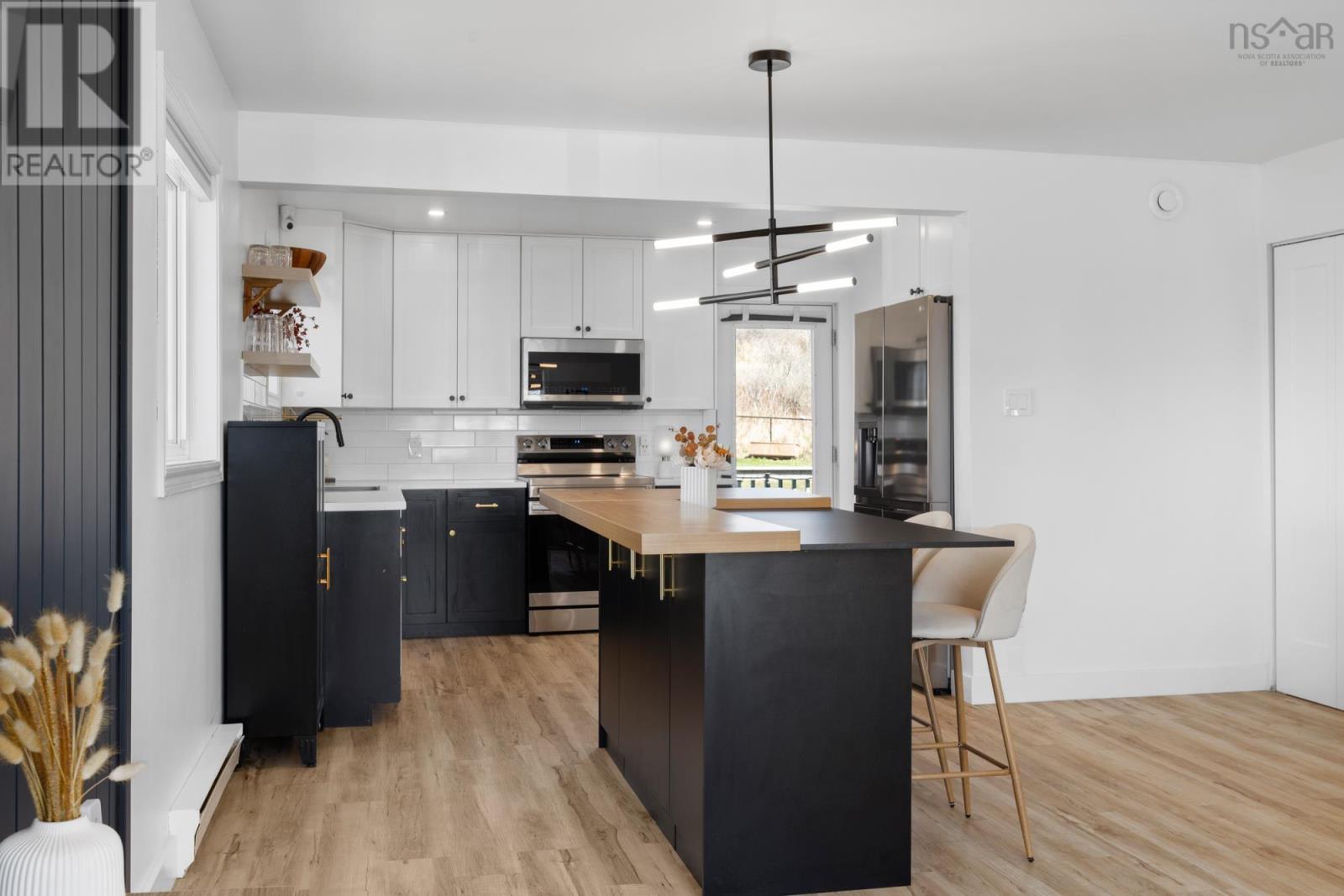 2070 Caldwell Road - 11