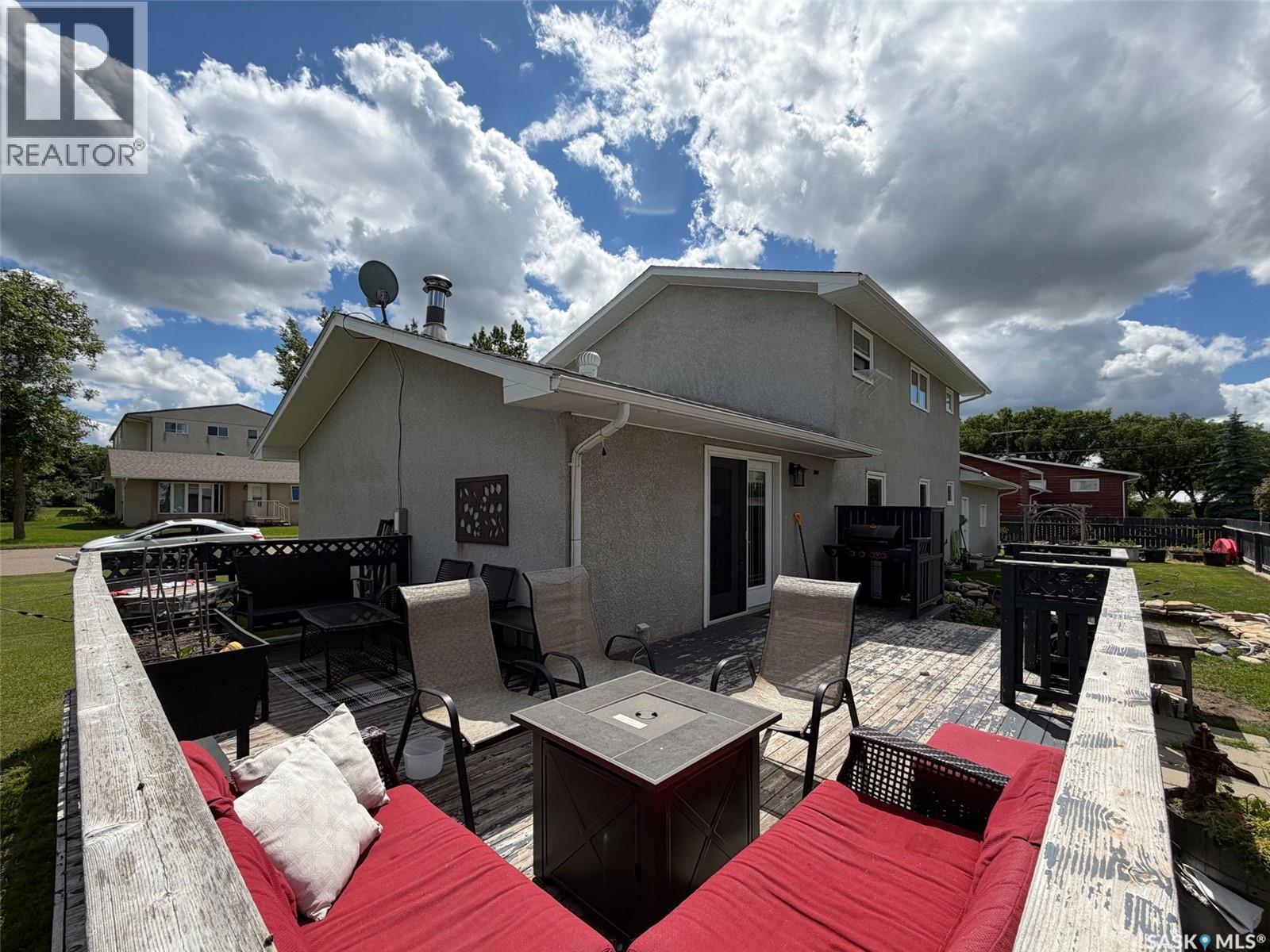 405 5th STREET E - Image 47