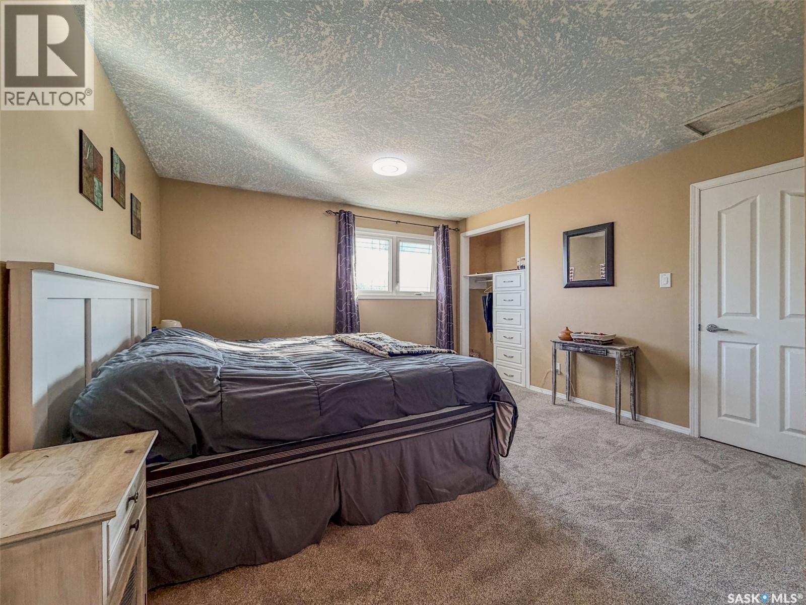 405 5th STREET E - 15