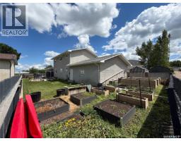 405 5th Street E, Shaunavon, SK S0N2M0 Photo 53