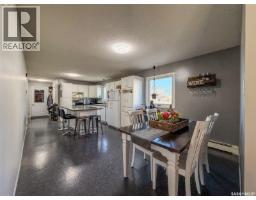 405 5th Street E, Shaunavon, SK S0N2M0 Photo 30