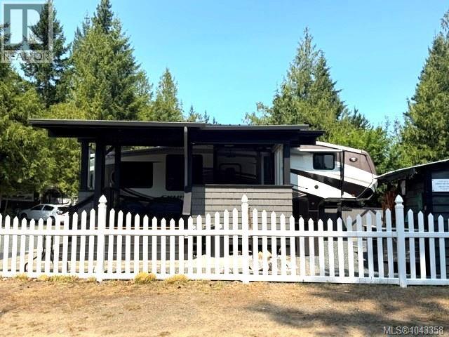 #A4 2650 Turnbull Rd - 1