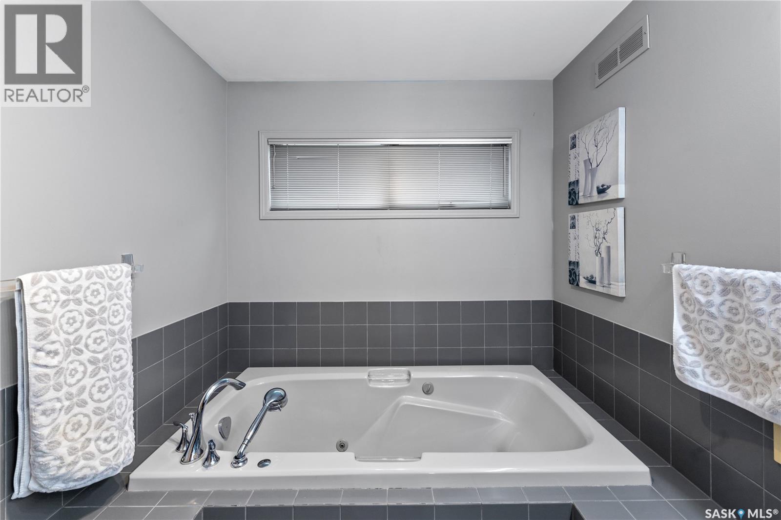 270 Prospect CRESCENT - 24
