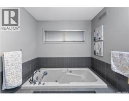 270 Prospect Crescent, Lumsden, SK S0G3C0 Photo 24