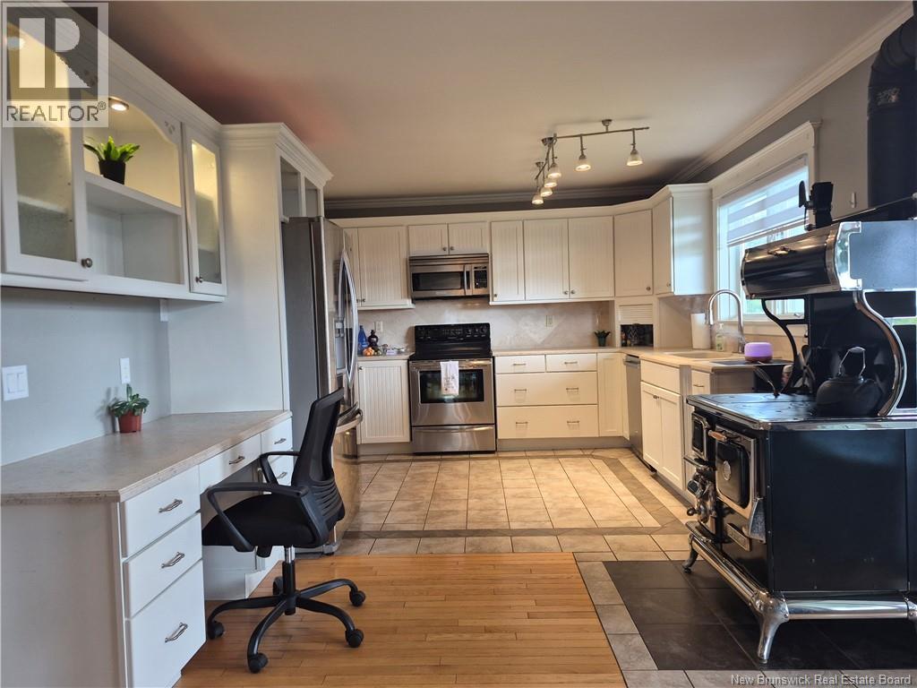 26 First Street - Image 18