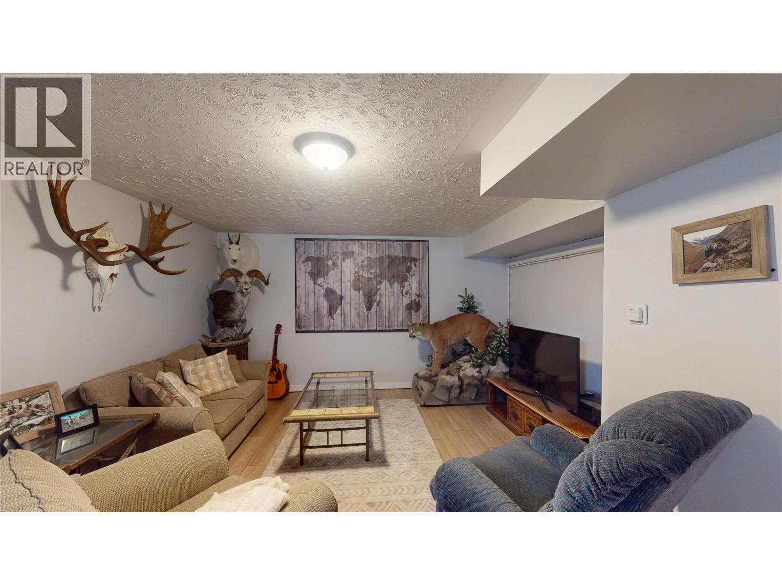 1108 11 Street S - 23