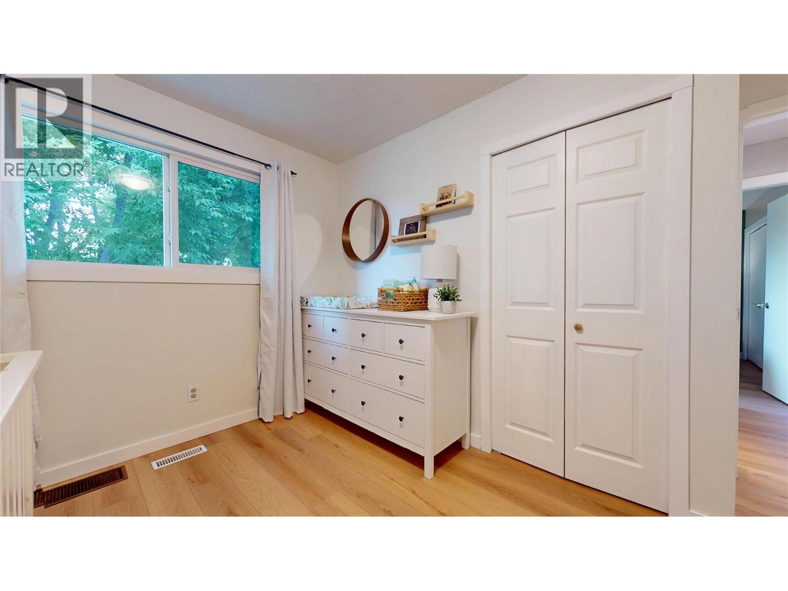 1108 11 Street S - 17