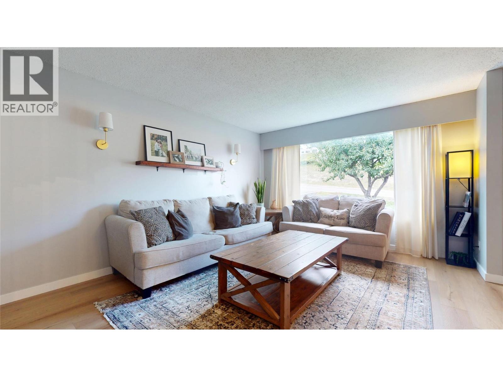 1108 11 Street S - 6