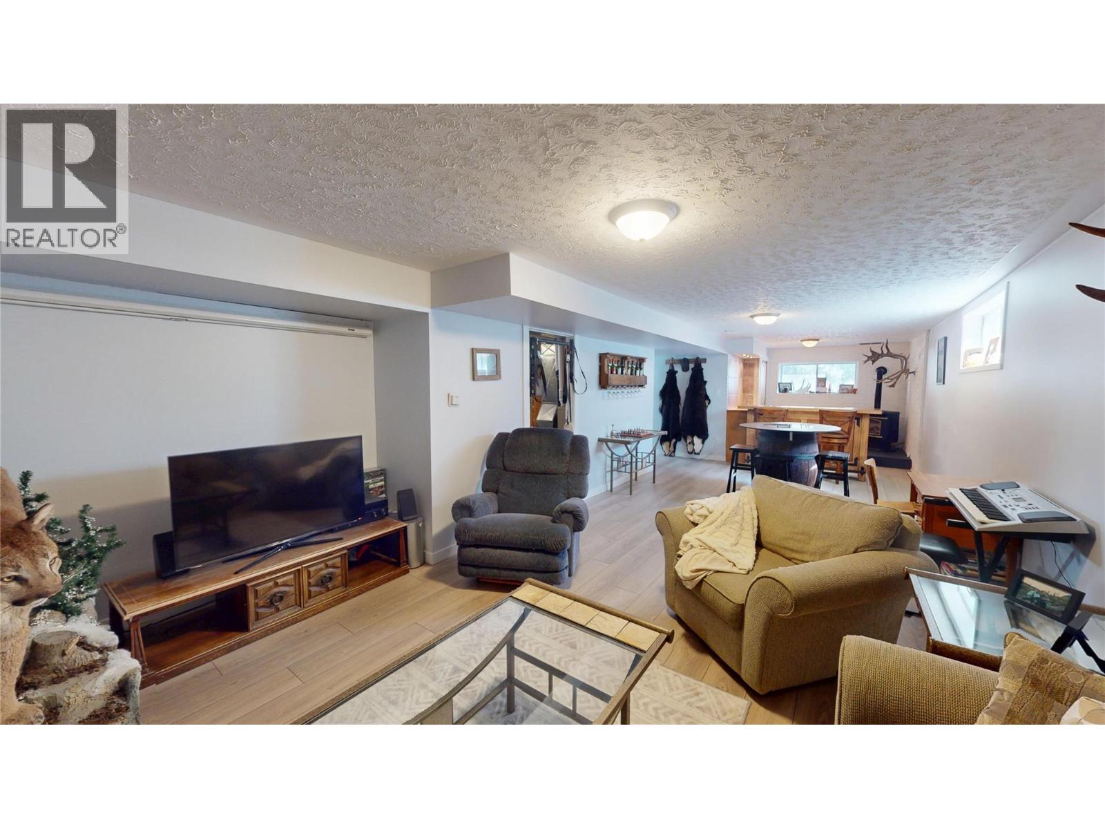 1108 11 Street S - 24