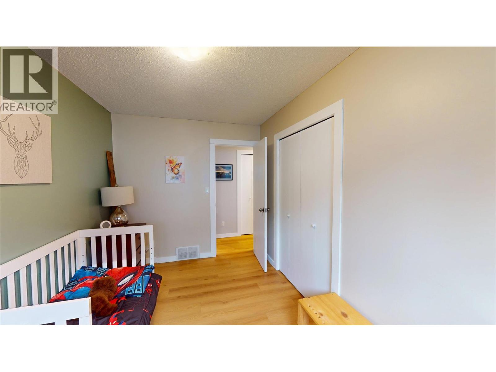 1108 11 Street S - 19