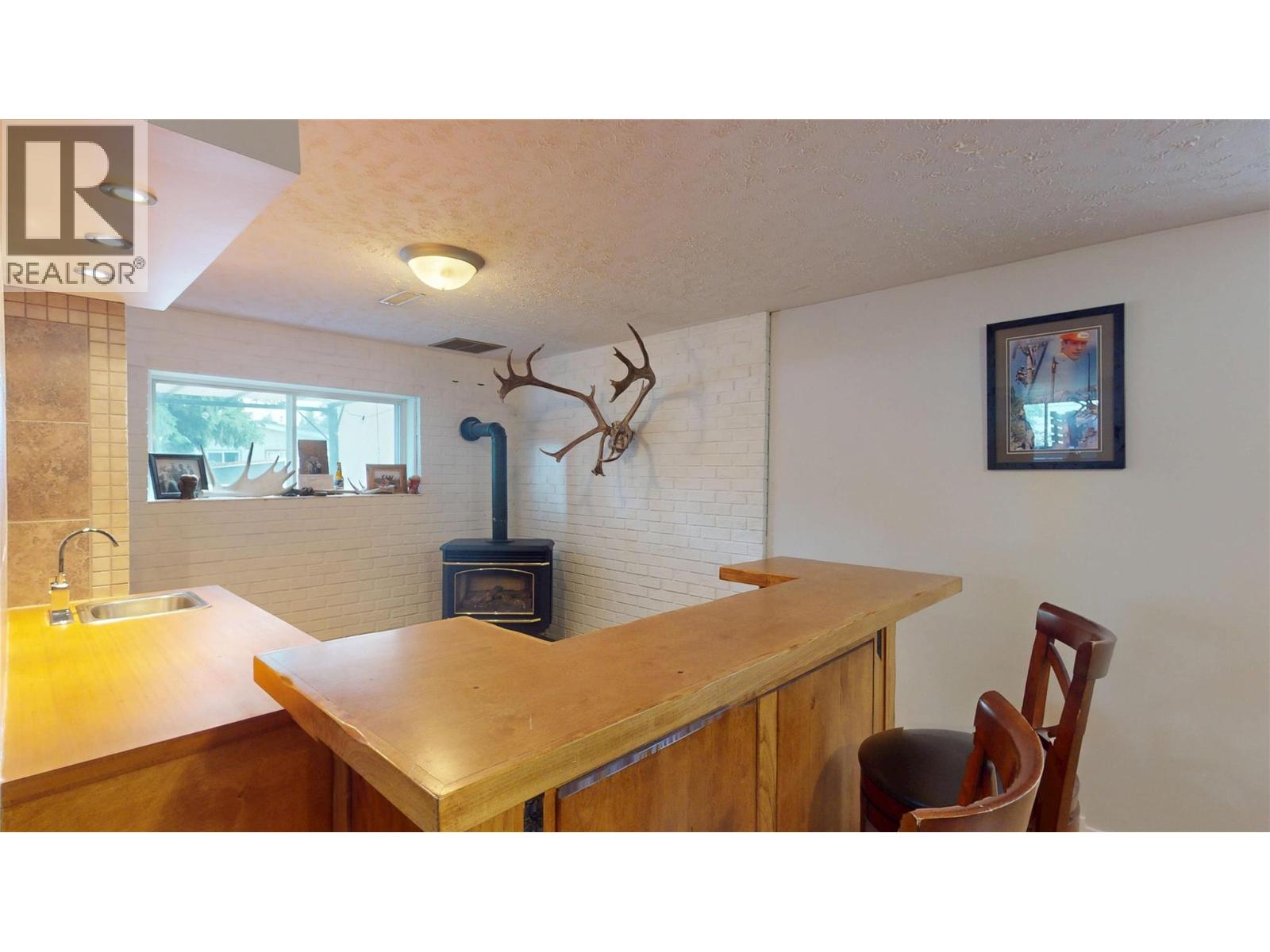 1108 11 Street S - 26
