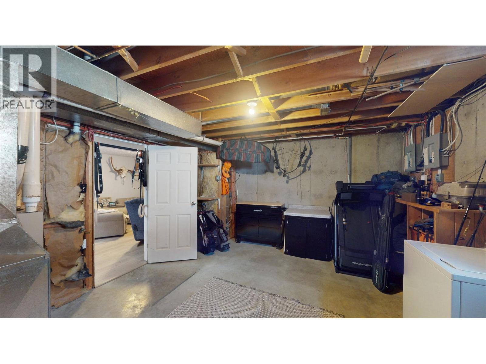 1108 11 Street S - 34