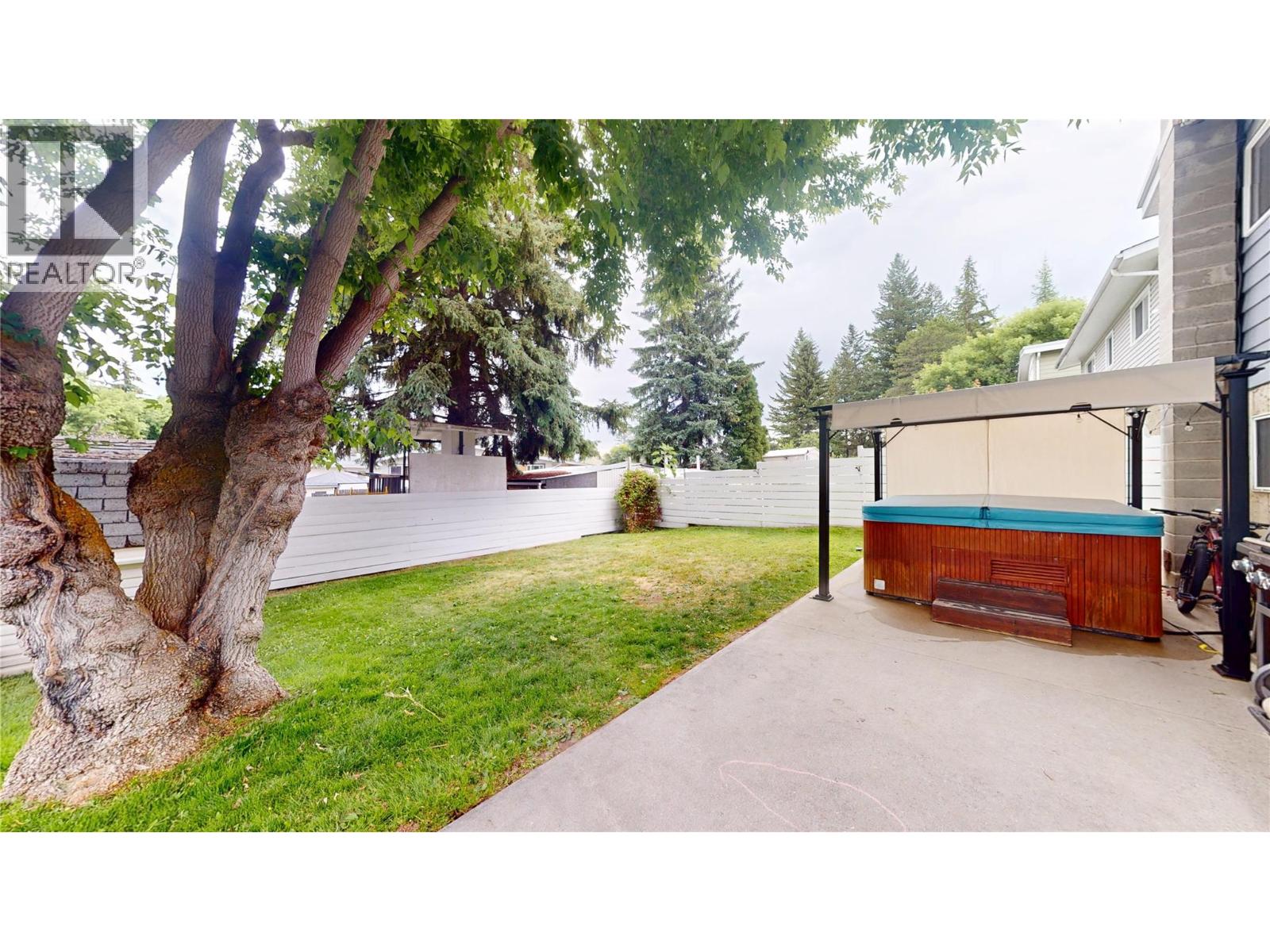 1108 11 Street S - 38
