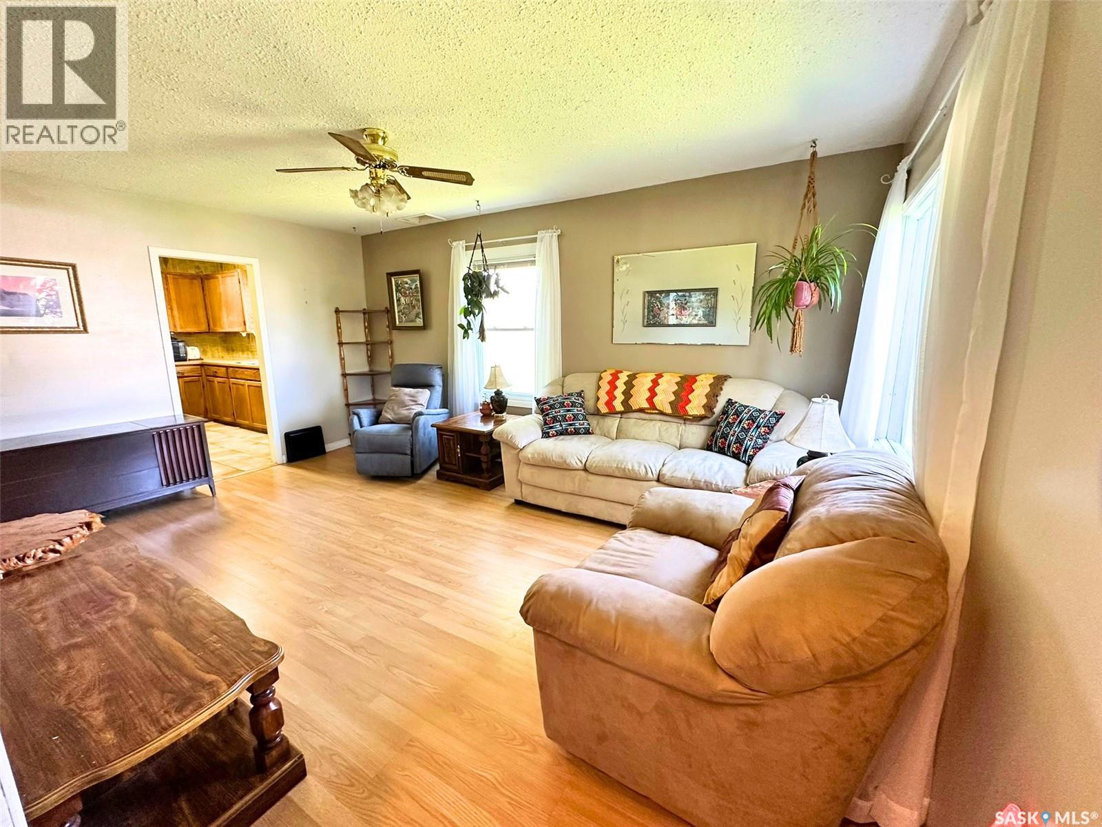 249 6th STREET E - 5