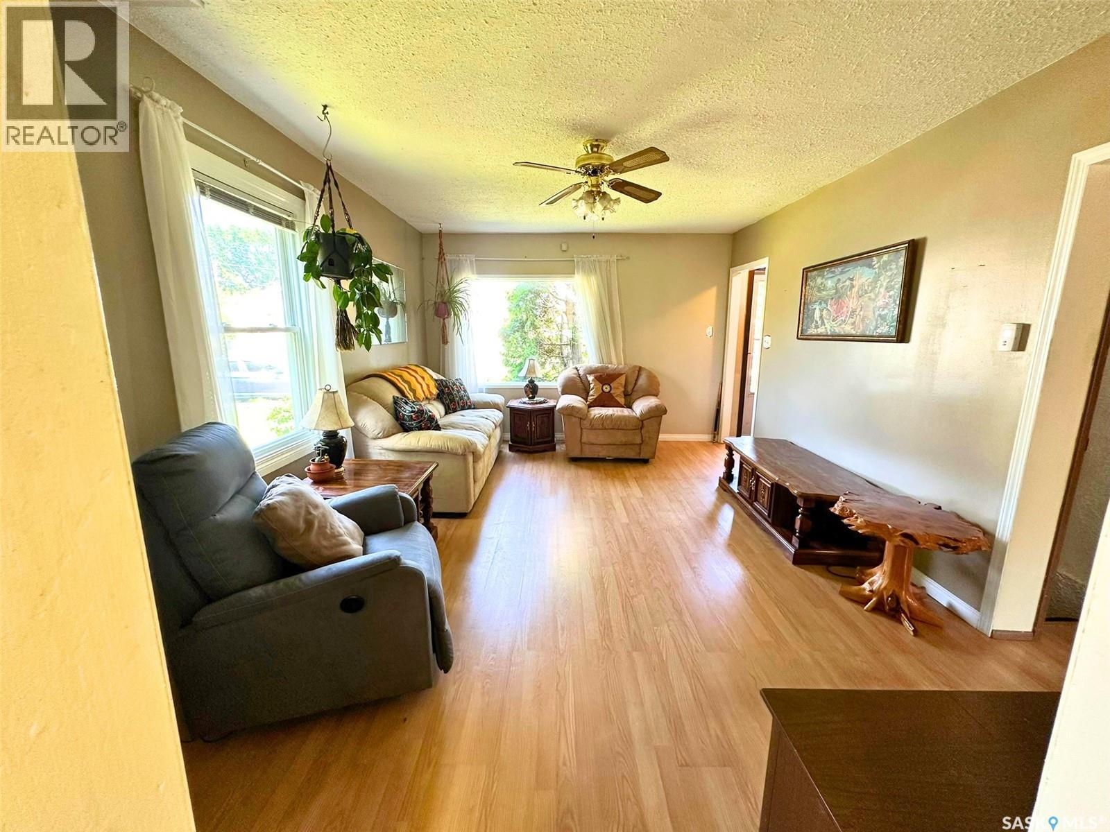249 6th STREET E - 7
