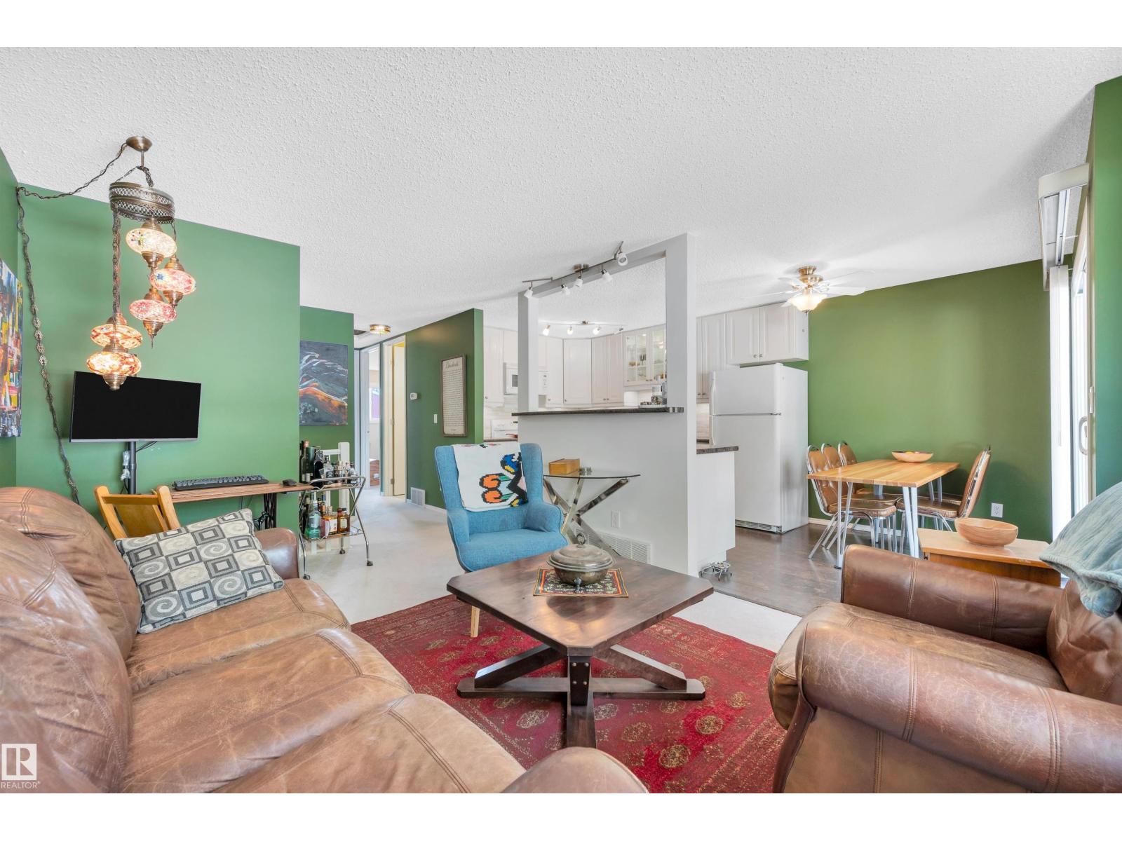 10678 Beaumaris RD NW - Image 11