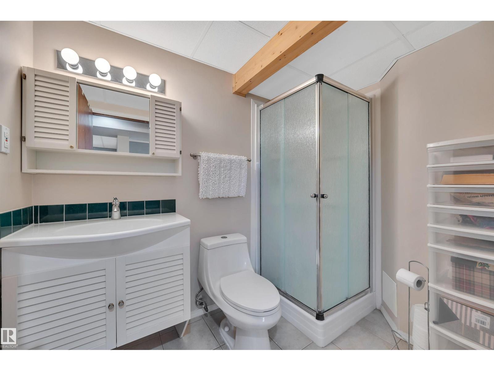 10678 Beaumaris RD NW - Image 32