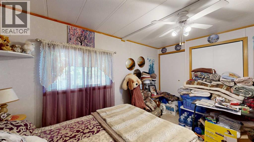5910 Spruce Park Crescent - Image 15